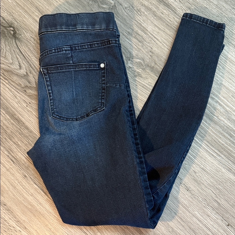 Jennifer Lopez Dark Blue Skinny Jeans EUC